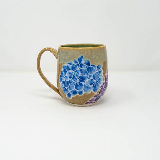 Sandy Hydrangea Mug
